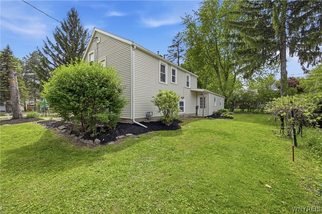 8730 Sunset Drive, Clarence, NY 14221