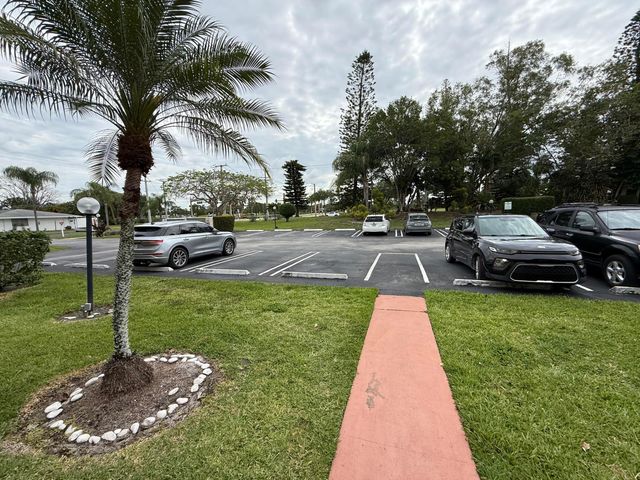 12009 Poinciana Boulevard 207, Royal Palm Beach, FL 33411
