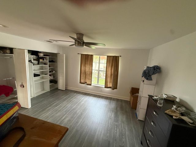 12009 Poinciana Boulevard 207, Royal Palm Beach, FL 33411