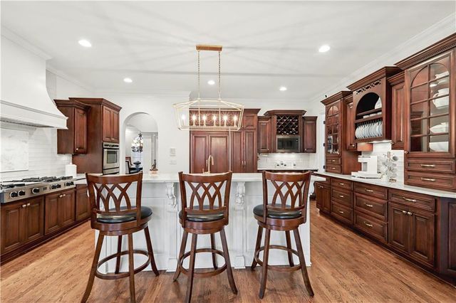 15945 Meadow King Way, Milton, GA 30004