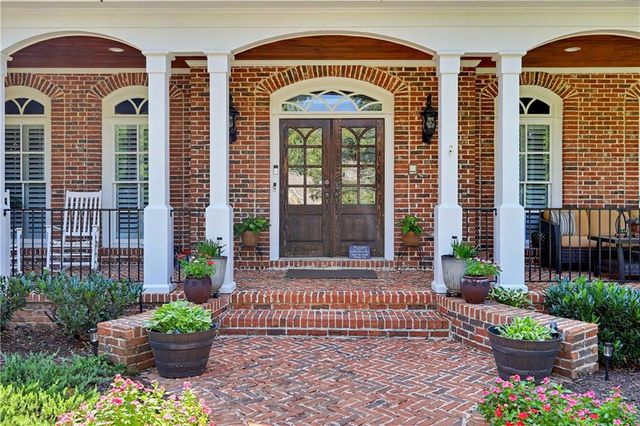15945 Meadow King Way, Milton, GA 30004
