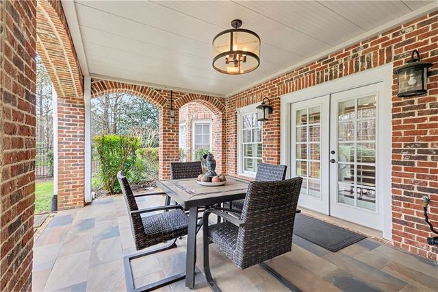 15945 Meadow King Way, Milton, GA 30004