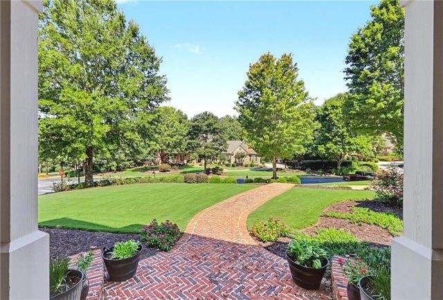 15945 Meadow King Way, Milton, GA 30004