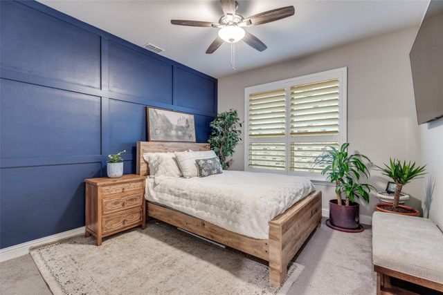 2800 Lakeside Drive, Aubrey, TX 76227