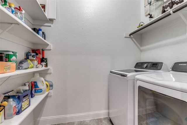 2800 Lakeside Drive, Aubrey, TX 76227