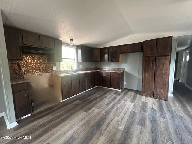 182 Brewington Avenue, Rockingham, NC 28379