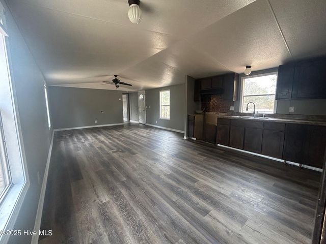 182 Brewington Avenue, Rockingham, NC 28379