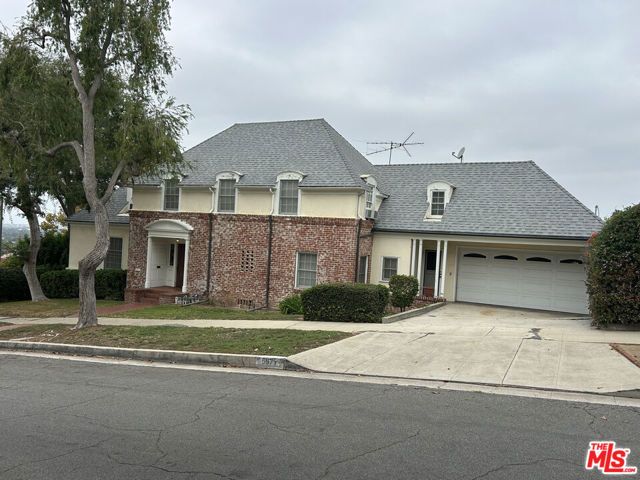 5975 S Citrus Avenue, Los Angeles, CA 90043