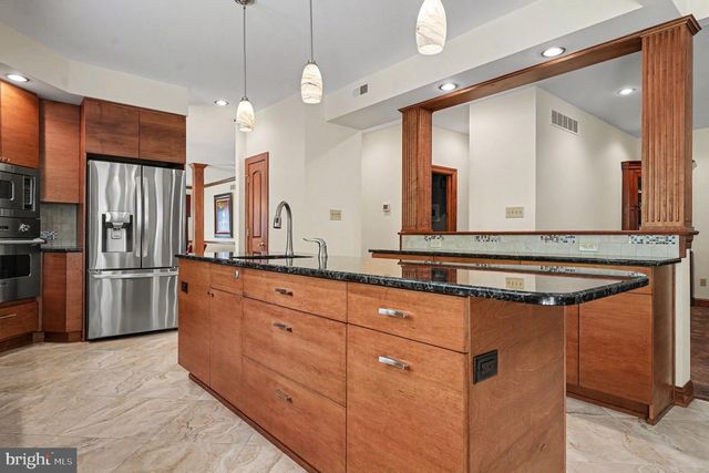155 COUNTRY CLUB DR, Lansdale, PA 19446