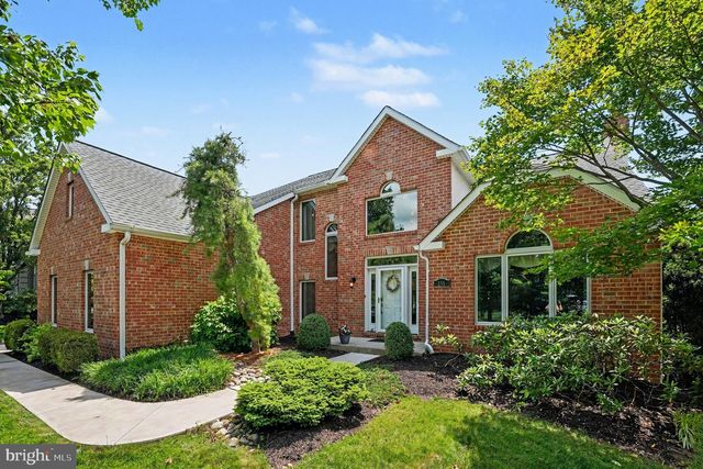 155 COUNTRY CLUB DR, Lansdale, PA 19446