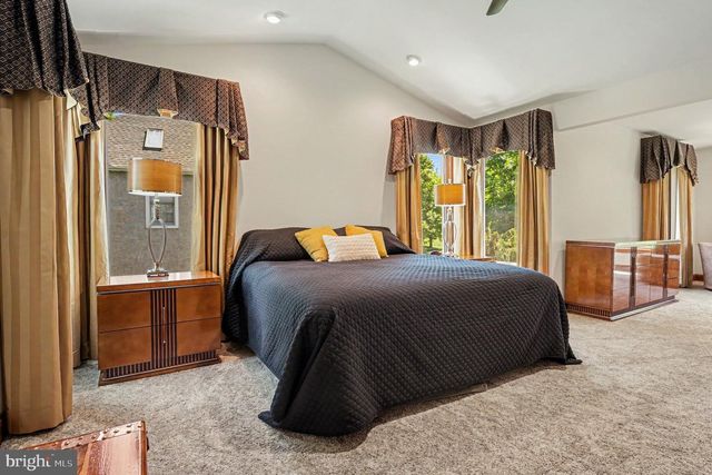 155 COUNTRY CLUB DR, Lansdale, PA 19446