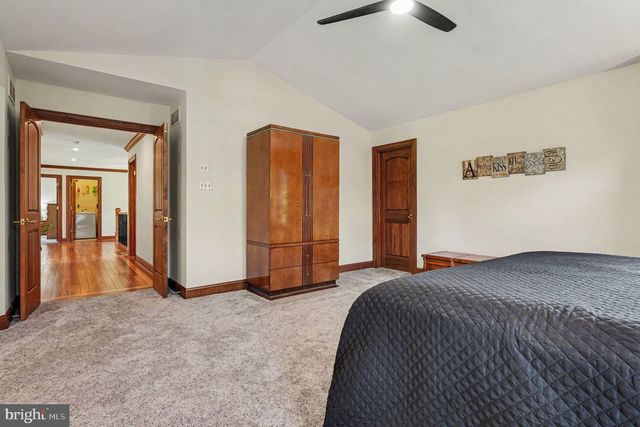 155 COUNTRY CLUB DR, Lansdale, PA 19446