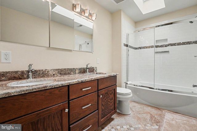 155 COUNTRY CLUB DR, Lansdale, PA 19446