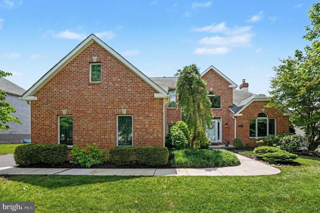 155 COUNTRY CLUB DR, Lansdale, PA 19446
