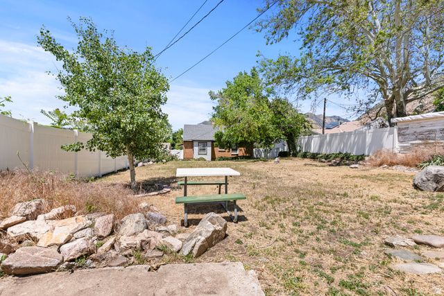1571 E LAKE ST, Ogden, UT 84401