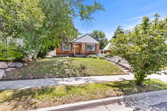 1571 E LAKE ST, Ogden, UT 84401