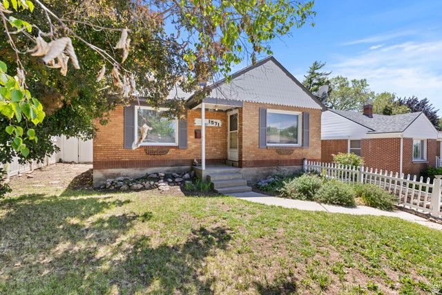 1571 E LAKE ST, Ogden, UT 84401