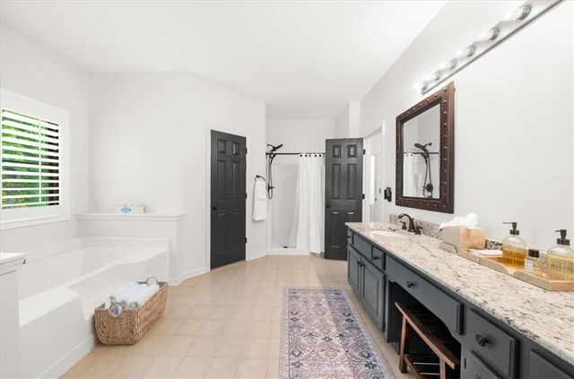 9040 Walnut Cove Court, Gainesville, GA 30506