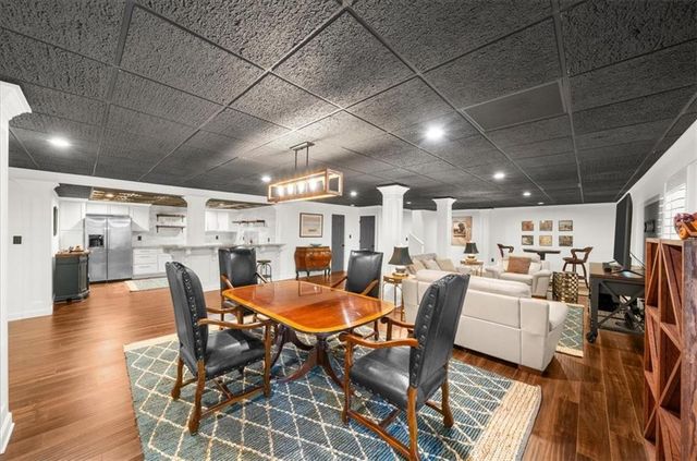 9040 Walnut Cove Court, Gainesville, GA 30506