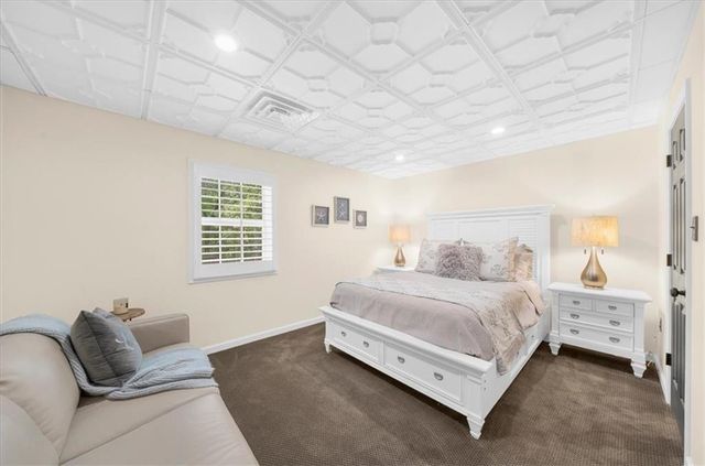 9040 Walnut Cove Court, Gainesville, GA 30506