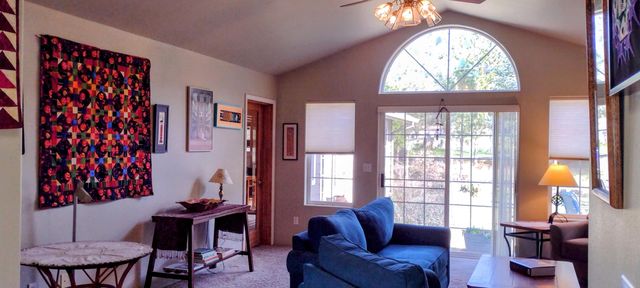 1775 Wards Creek Road, Rogue River, OR 97537