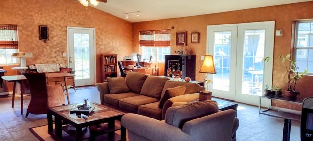 1775 Wards Creek Road, Rogue River, OR 97537