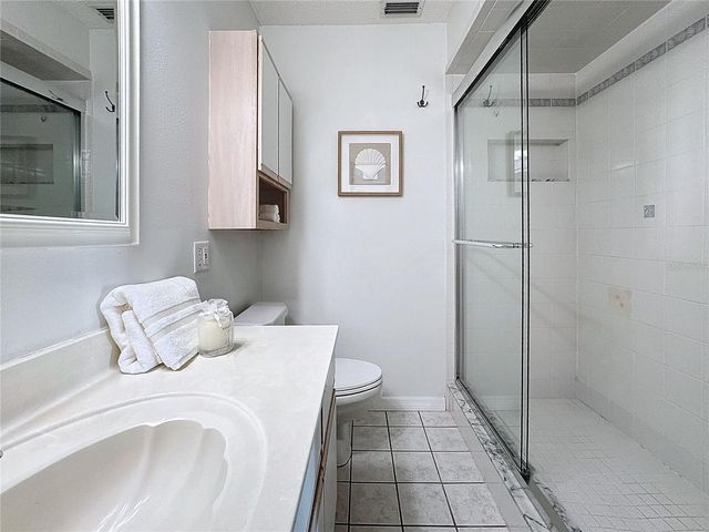 5011 MANGROVE POINT ROAD, Bradenton, FL 34210