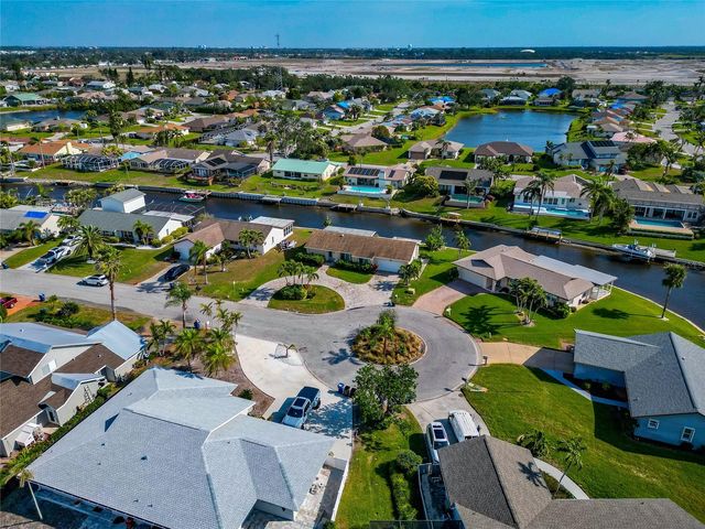 5011 MANGROVE POINT ROAD, Bradenton, FL 34210