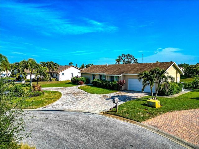 5011 MANGROVE POINT ROAD, Bradenton, FL 34210