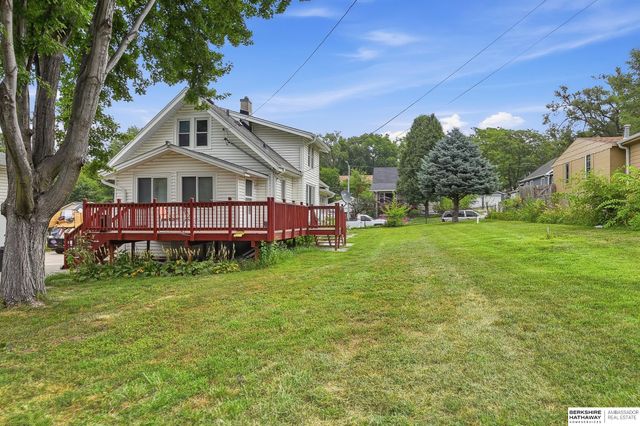 5248 S 49th Avenue, Omaha, NE 68117