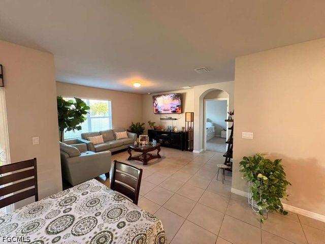 1129 NW 20th AVE, Cape Coral, FL 33993