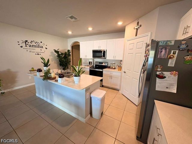 1129 NW 20th AVE, Cape Coral, FL 33993