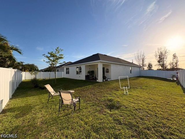 1129 NW 20th AVE, Cape Coral, FL 33993