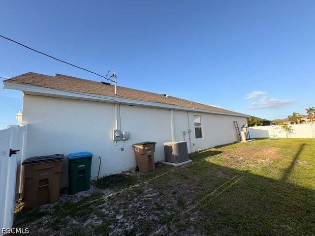 1129 NW 20th AVE, Cape Coral, FL 33993