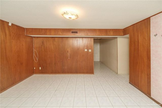 719 Walnut Avenue, Mcallen, TX 78501