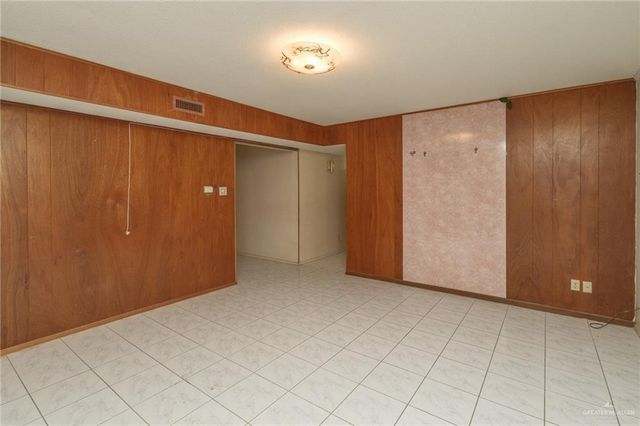 719 Walnut Avenue, Mcallen, TX 78501