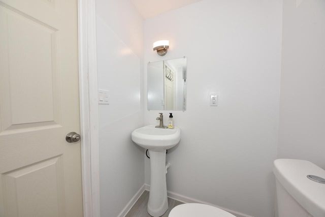 7800 W Palmetto AVENUE, Milwaukee, WI 53218