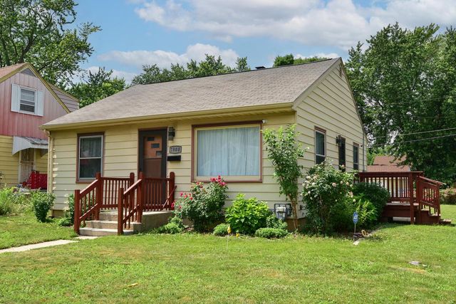 7800 W Palmetto AVENUE, Milwaukee, WI 53218