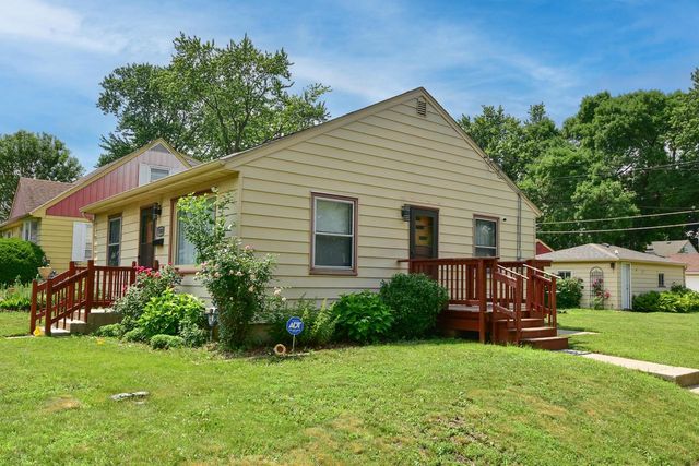 7800 W Palmetto AVENUE, Milwaukee, WI 53218