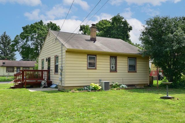 7800 W Palmetto AVENUE, Milwaukee, WI 53218