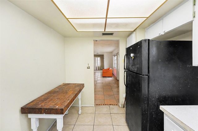 5051 75TH AVENUE N 4, Pinellas Park, FL 33781