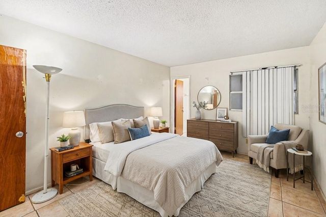 5051 75TH AVENUE N 4, Pinellas Park, FL 33781