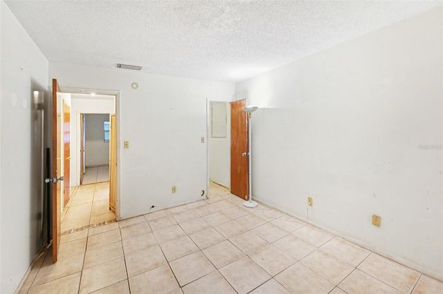 5051 75TH AVENUE N 4, Pinellas Park, FL 33781