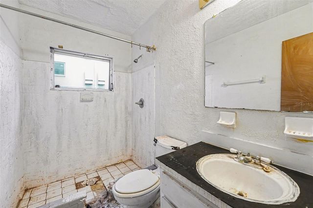 5051 75TH AVENUE N 4, Pinellas Park, FL 33781