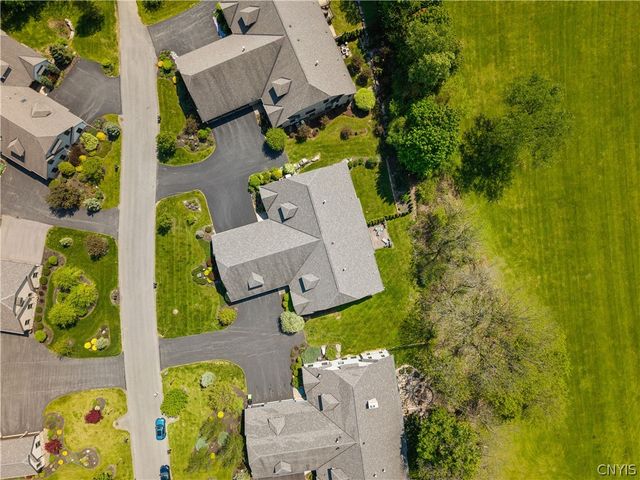 120 Buchmans Close Circle, Manlius, NY 13066
