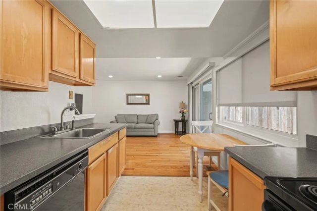 1045 S Arnold, Half Moon Bay, CA 94019