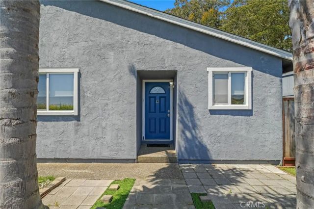 1045 S Arnold, Half Moon Bay, CA 94019
