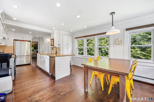 63 Henry Street, Fairfield, CT 06824