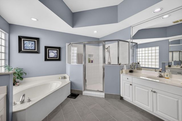 7669 Rockford Road, Boynton Beach, FL 33472