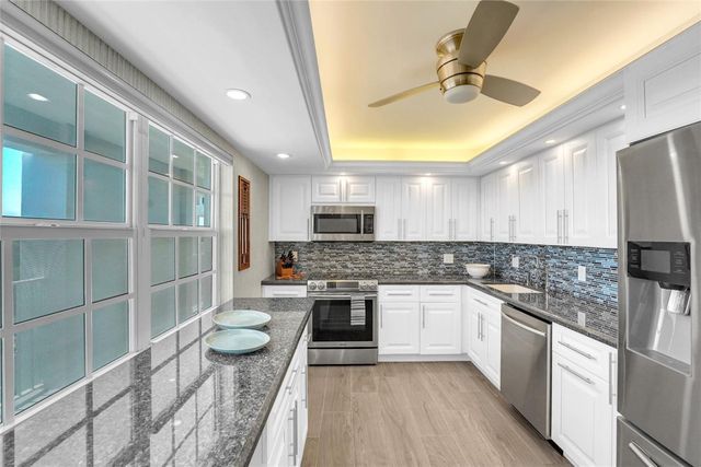 4015 W Palm Aire Drive 703, Pompano Beach, FL 33069